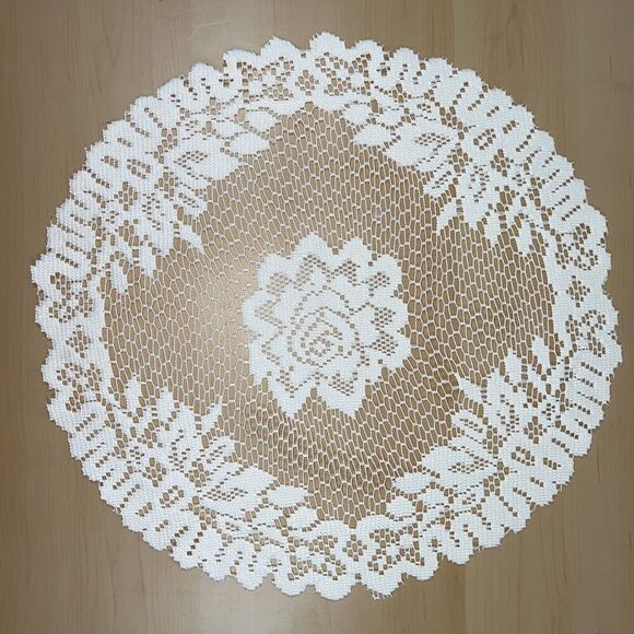 Vintage Table Placemat Doilies Lace Round Cotton 15” - Picture 1 of 6
